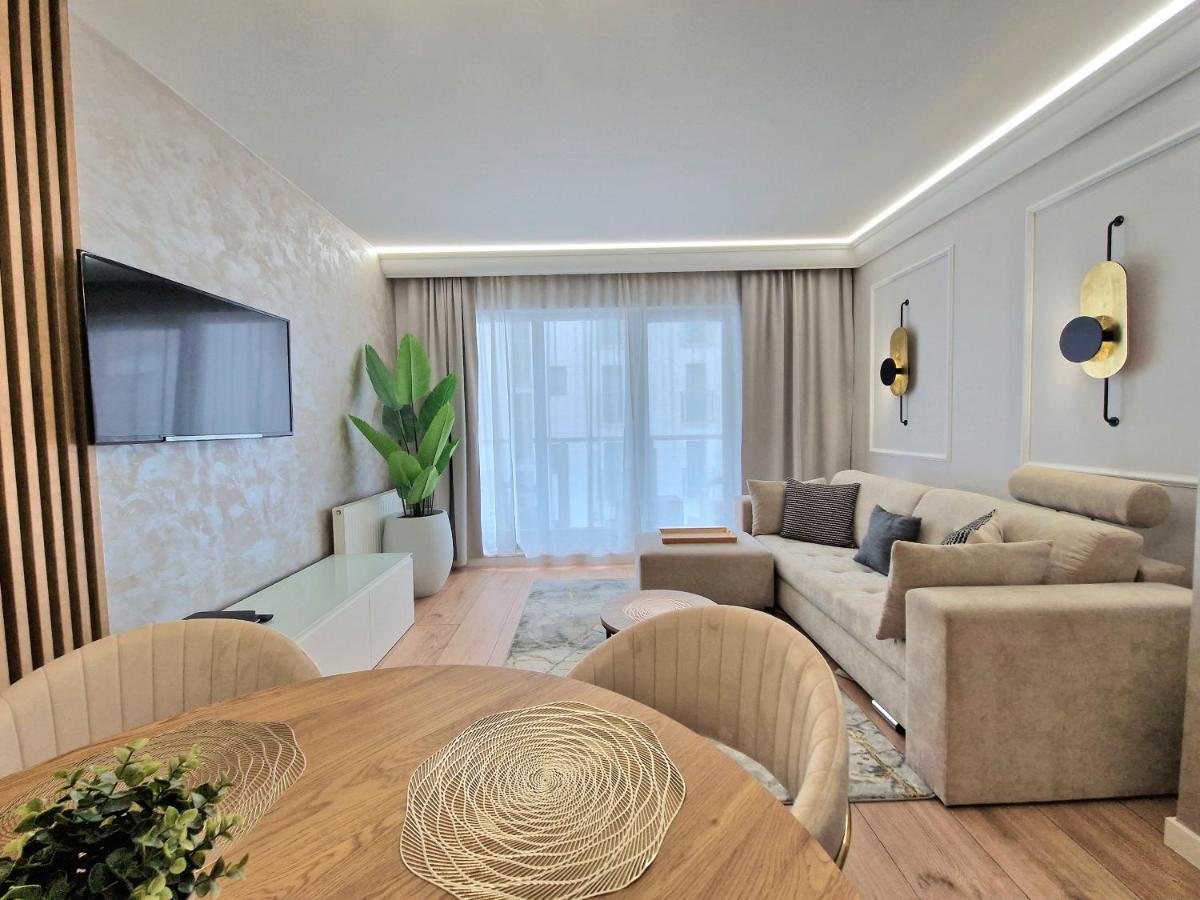 Waterlane Marina By Live & Travel Apartment Gdansk